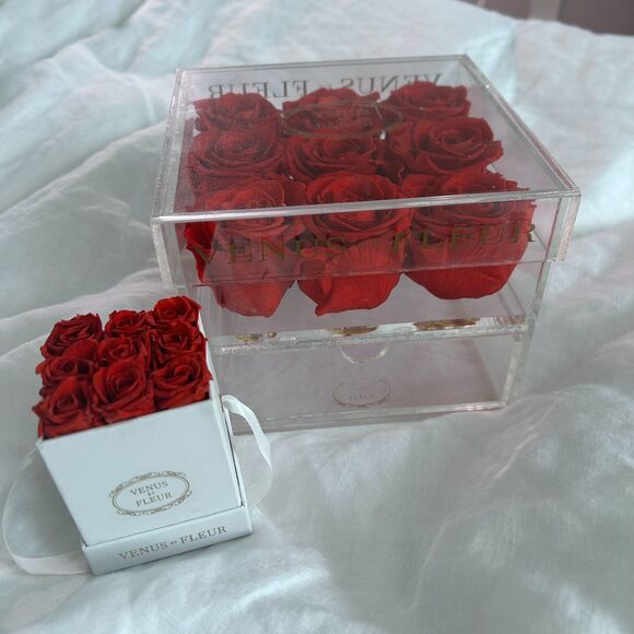 Venus et Fleur - Bundle - Le Clair Neuf Box and Le Mini Mini Square - Picture 1 of 14